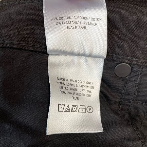 NWT Hudson Black Denim LULU Skirt Sizes 27, 28, 29, and 31 - Picture 6 of 6